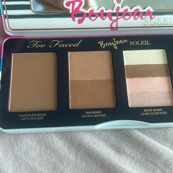 NWT: Too Faced Bonjour Soleil limited edition bronzer set - Picture 3 of 4
